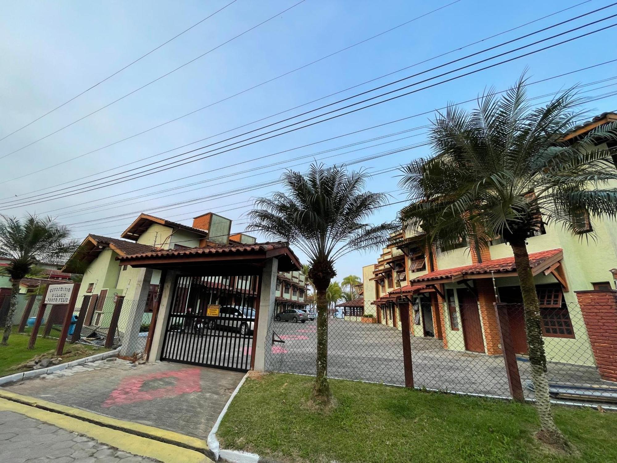 Pe Na Areia Na Praia Das Toninhas - Villagio 24 Porto Feliz أوباتوبا المظهر الخارجي الصورة